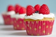 Patriotic Vegan Cupcakes provide an exposion of flavor just in time for Fourth of July!