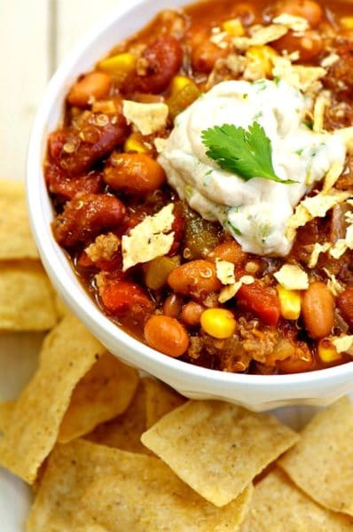 Easy, One-Pot Taco Soup. Because it's Fall and time to start wearing jeans again!
