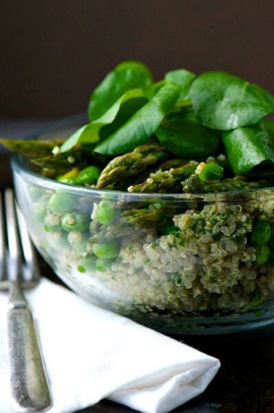 Quinoa Pesto Veggie Bowls
