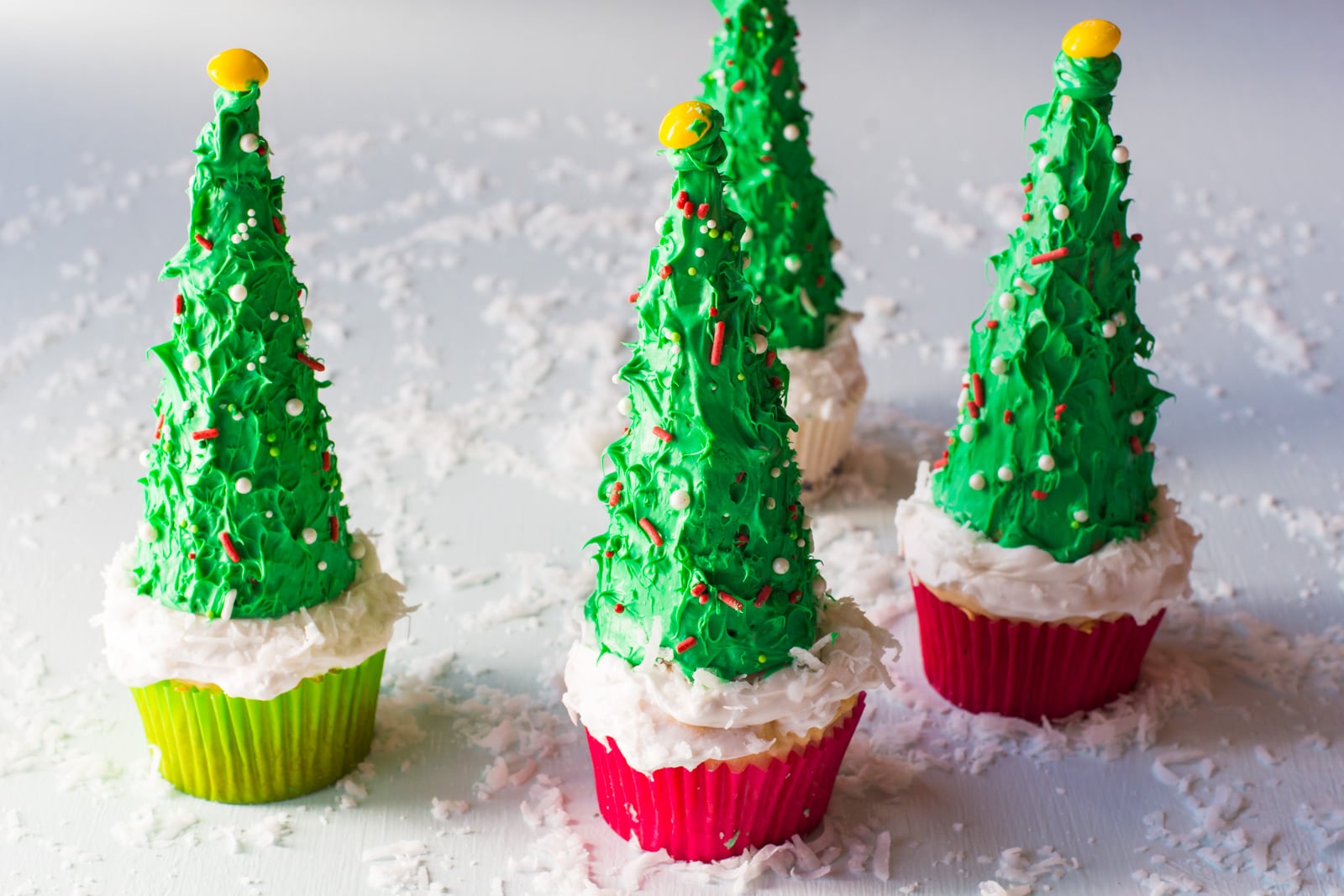 Vegan Christmas Tree Cupcakes
