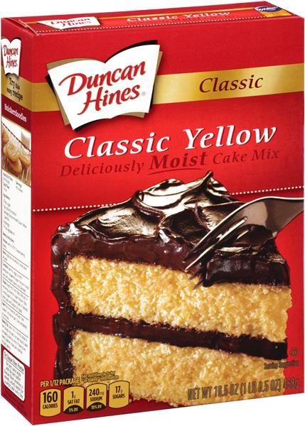Box of Duncan Hines Cake Mix