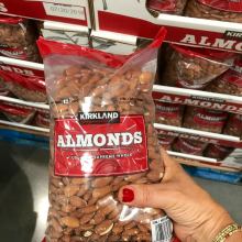 Kirkland Almonds are on of my 36 Favorite Vegan Products from Costco